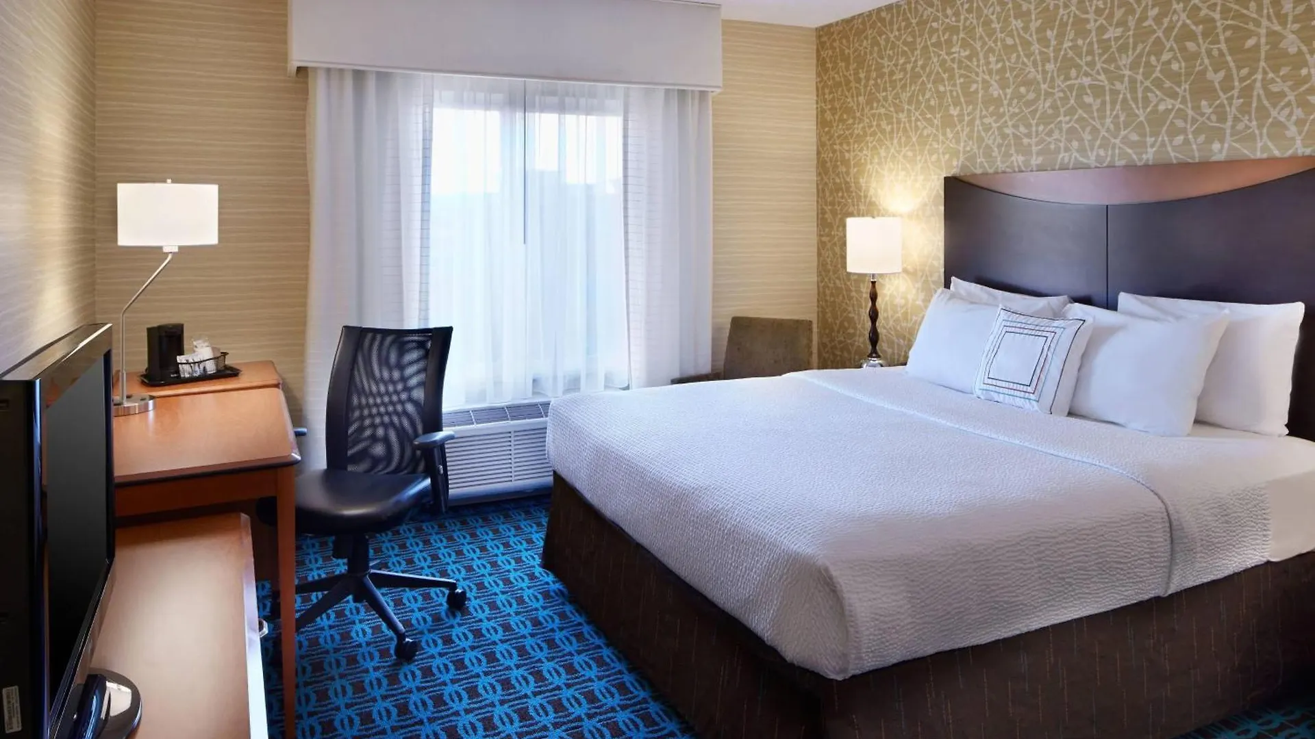 Fairfield Inn And Suites Columbus Polaris 3*,